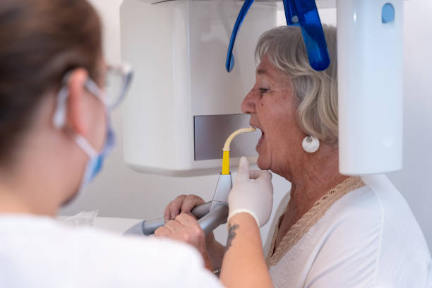 Best Cosmetic Emergency Dentistry in Cloverdale, VA