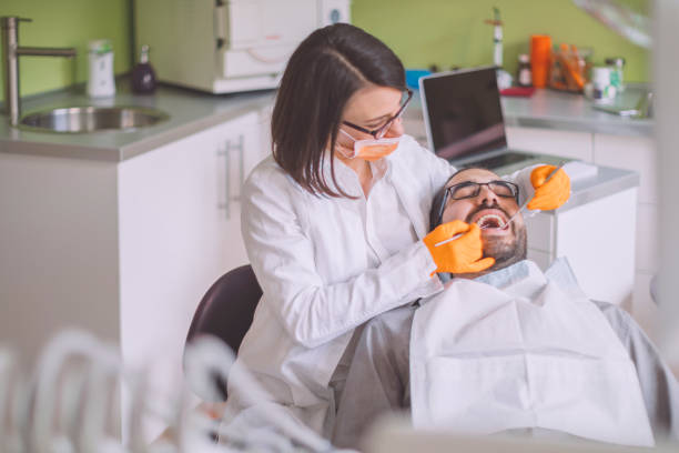  Cloverdale, VA Emergency Dentist Pros